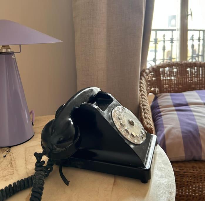 Un Fabuleux Decor Pour Un Chaleureux Appartement パリ エクステリア 写真
